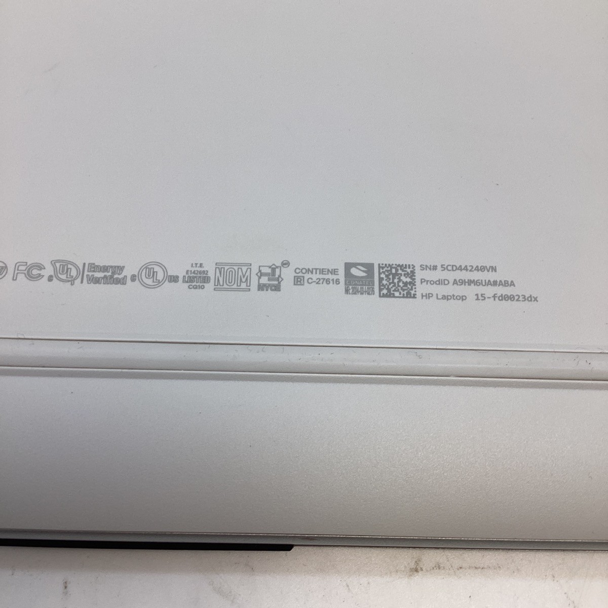 HP 15-FD0023DX Intel Core i3, 25GB SSD, 8GB Ram (GO1068479)