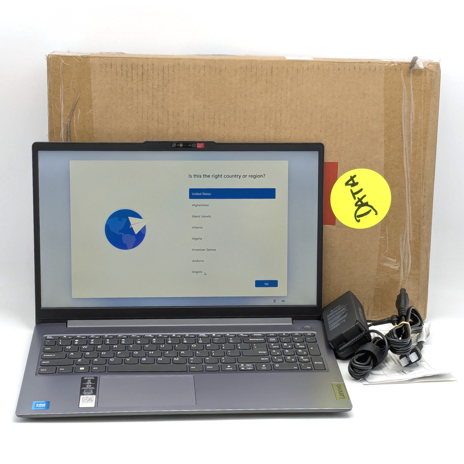 Lenovo IdeaPad Slim 3 15IAN8 15.6″ Intel N100 4GB DDR5 128GB UFS Windows 11 Home