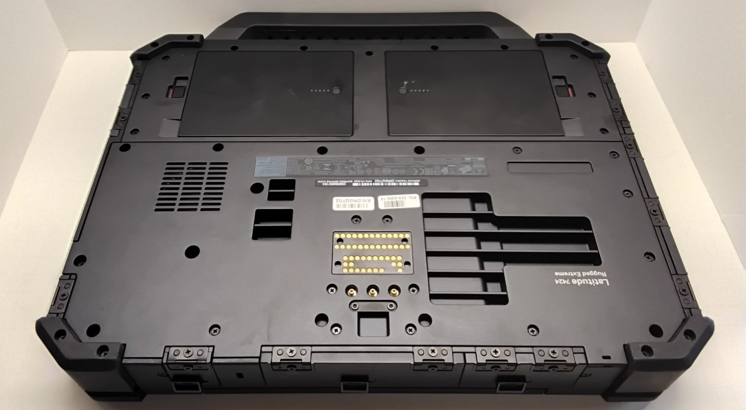 Dell 7424 Rugged Latitude 14in i5-8350 32g 1tb Touchscreen 4g LTE GPS Windows 11