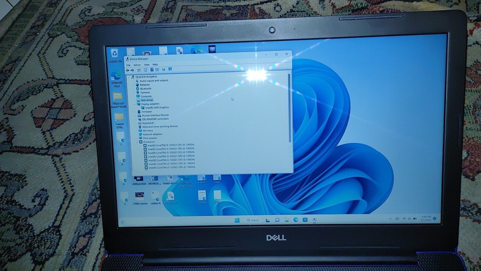 Dell Inspiron 3593 15.6″ 10th gen Laptop touchscreen Core i5-1035G1 Good Parts