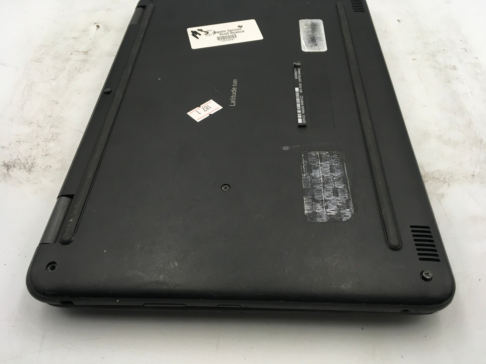DELL LATITUDE 3189 – FOR PARTS – INTEL PENTIUM – 4GB RAM – 11″ – READ DESC – BB