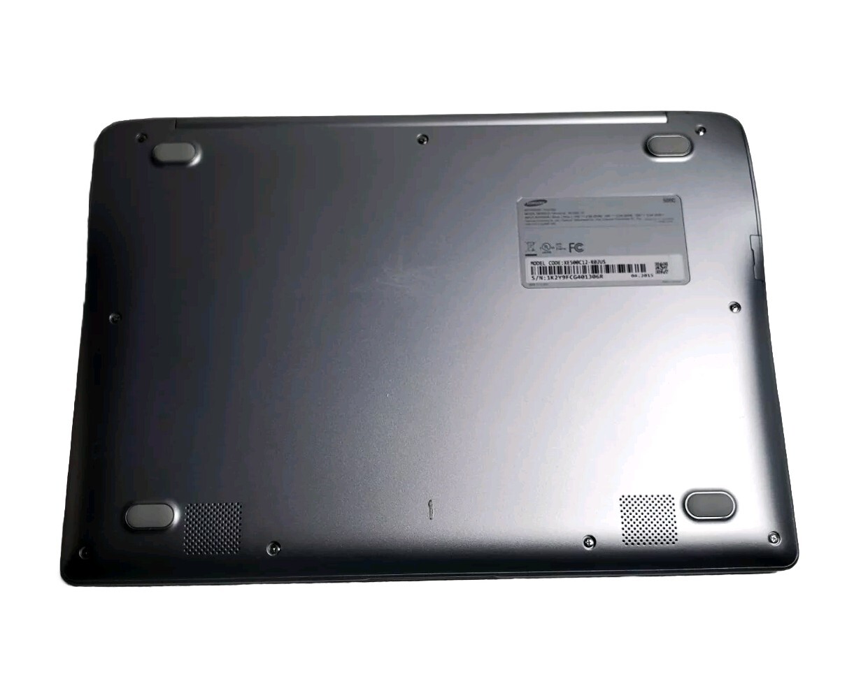Samsung Notebook – XE500C12K01US Soft Top No Power Cord Preowned