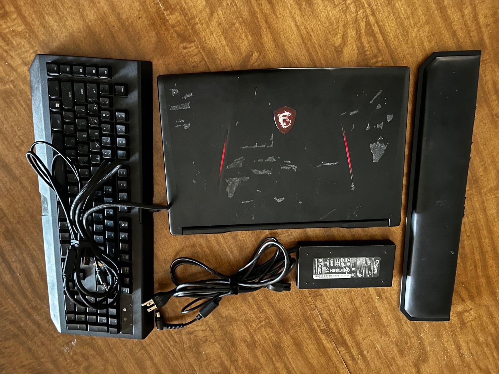 MSI GL63 9SDK 15.6″ Intel Core i7-9750H @ 2.60GHz – 16GB DDR4 – 512GB SSD