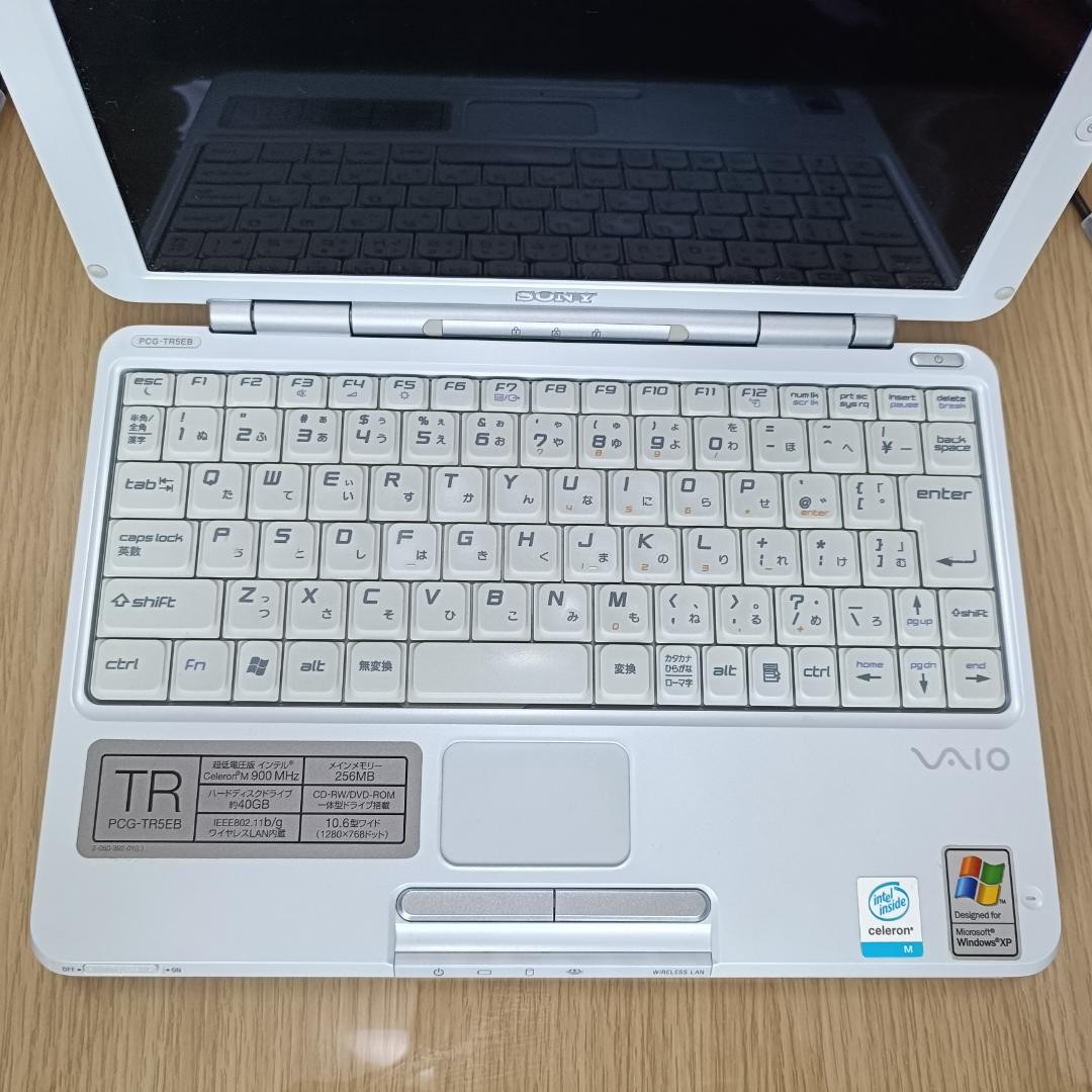 SONY VAIO TR5EB Celeron 900MHz 1GB RAM 40GB HDD DVD Used Japan Genuine