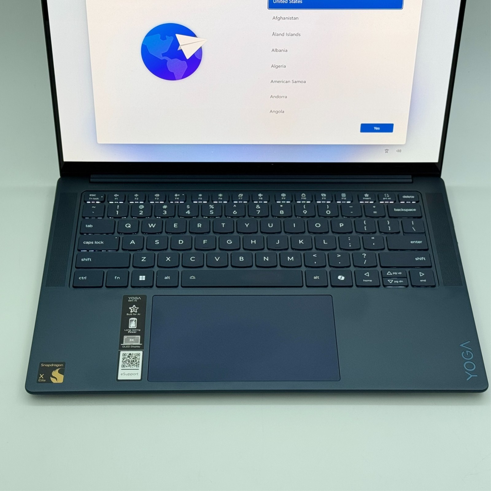 Lenovo Yoga Slim 7x 14.5″ 3K OLED Touch Snapdragon X Elite 32GB 1TB Blue