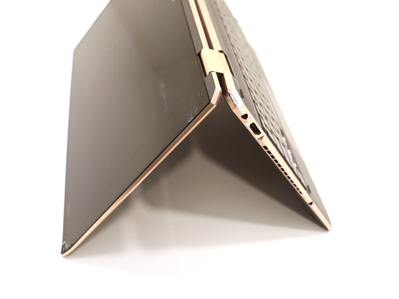 HP Spectre x360 Convertible 15-eb1043dx 2in1 i7-1165G7 16GB 256GB NVMe W11H Read