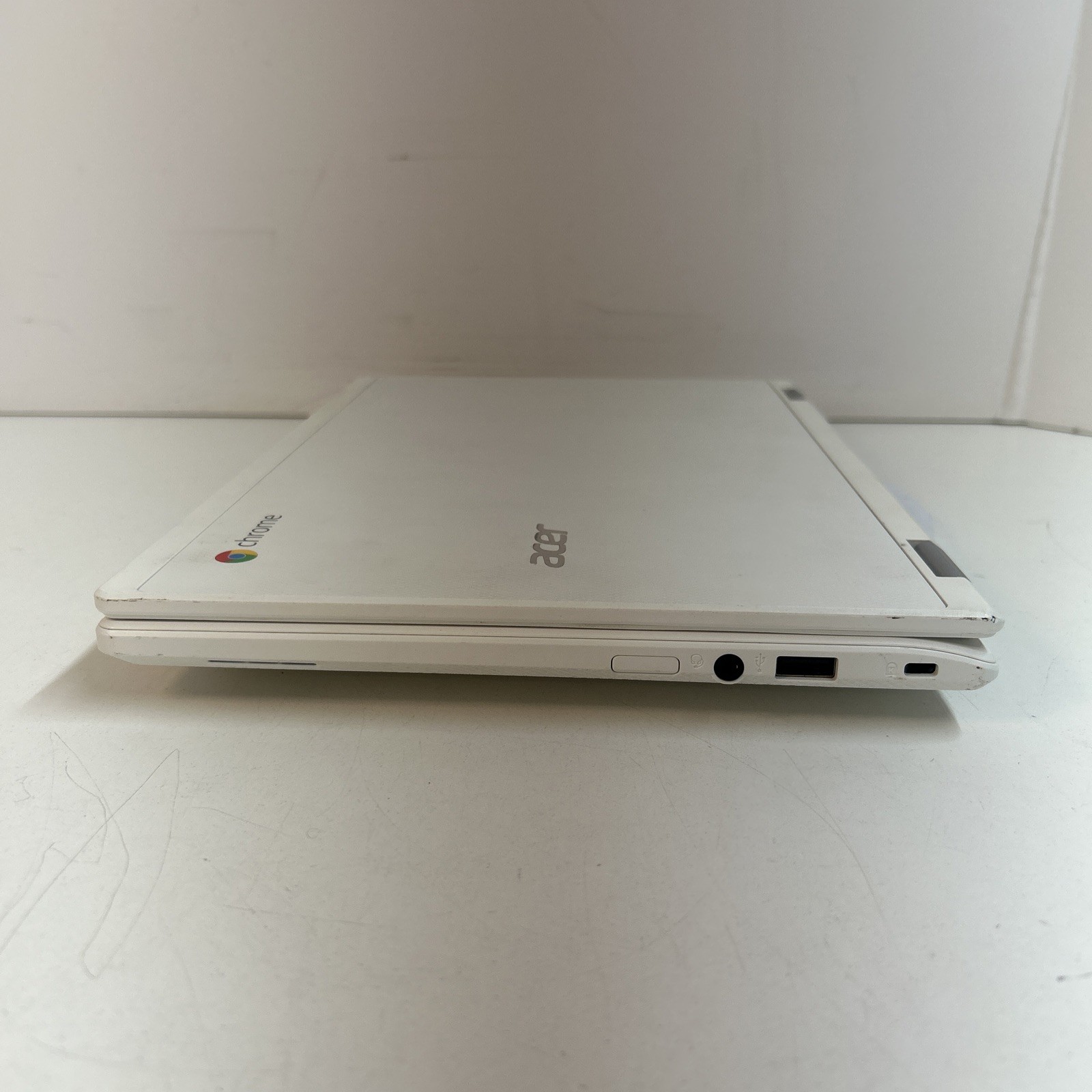 Acer Chromebook 11 CB3-131 Intel Celeron N2840 2GB RAM 16GB eMMC ChromeOS