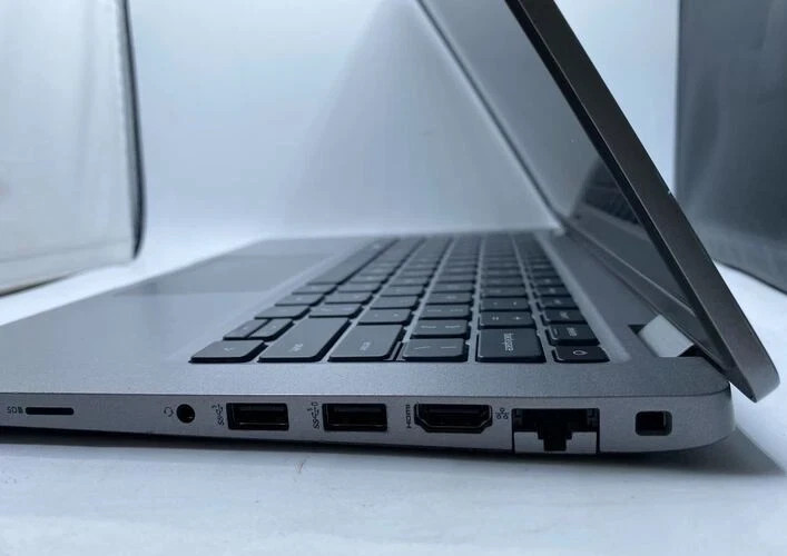 Dell Latitude 5430. i7-1265U @ 2.7GHz 16GB RAM 512GB SSD *SEE DESCRIPTION**