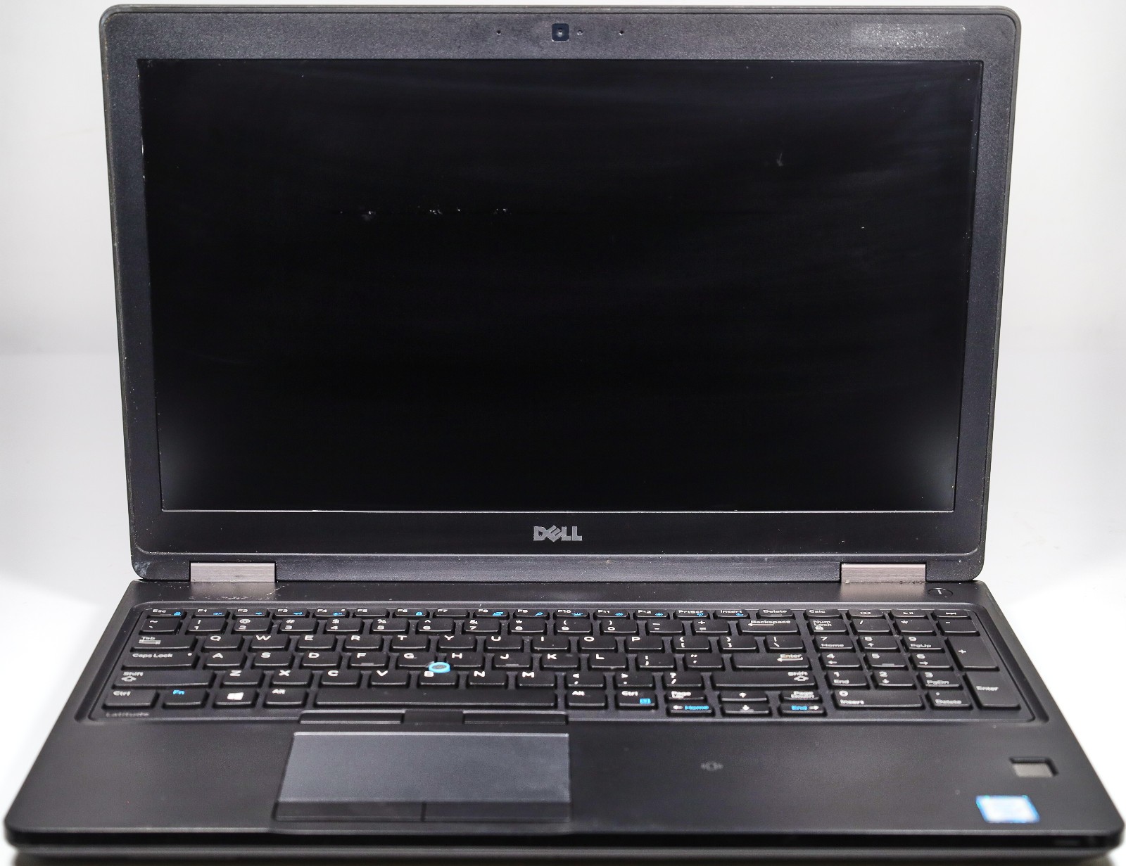 Dell Latitude 5580 Core i7-7820HQ 16GB RAM 256GB SSD Windows 11 Pro w/AC Adapter