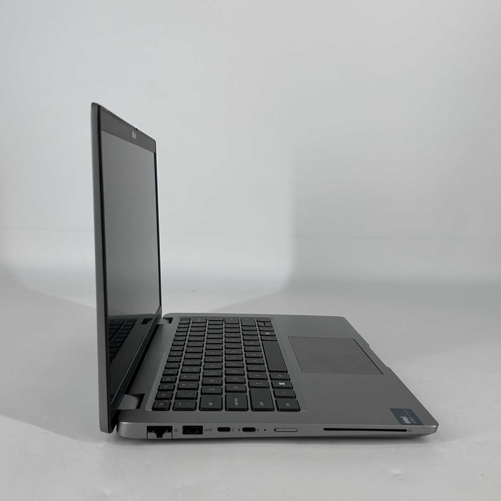Dell Latitude 5450 14 Gray FHD 1.7 GHz Ultra 7 165U 32GB 512GB SSD Very Good