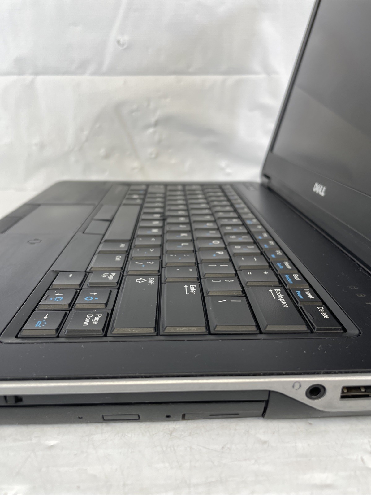 Dell Latitude E6440 Laptop i5-4300M 2.6GHz 8GB RAM 500GB HDD Windows 10