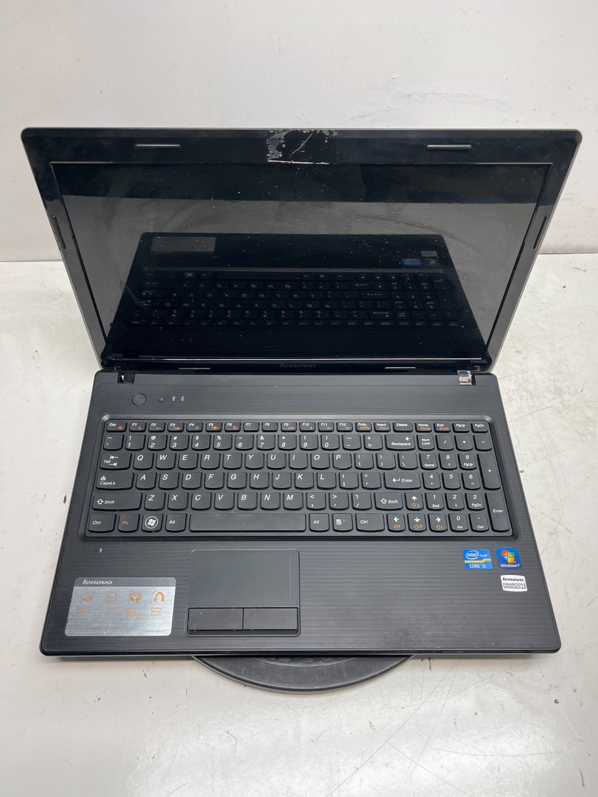 Lenovo G570 Intel Core I5-2430M 2.40GHz 4GB NO HDD