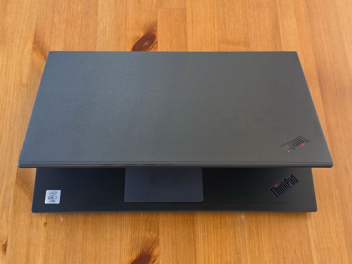 Lenovo ThinkPad P1 Gen 3 i7-10875H 16GB 15″ FHD 1920×1080 512GB SSD NVIDIA T1000