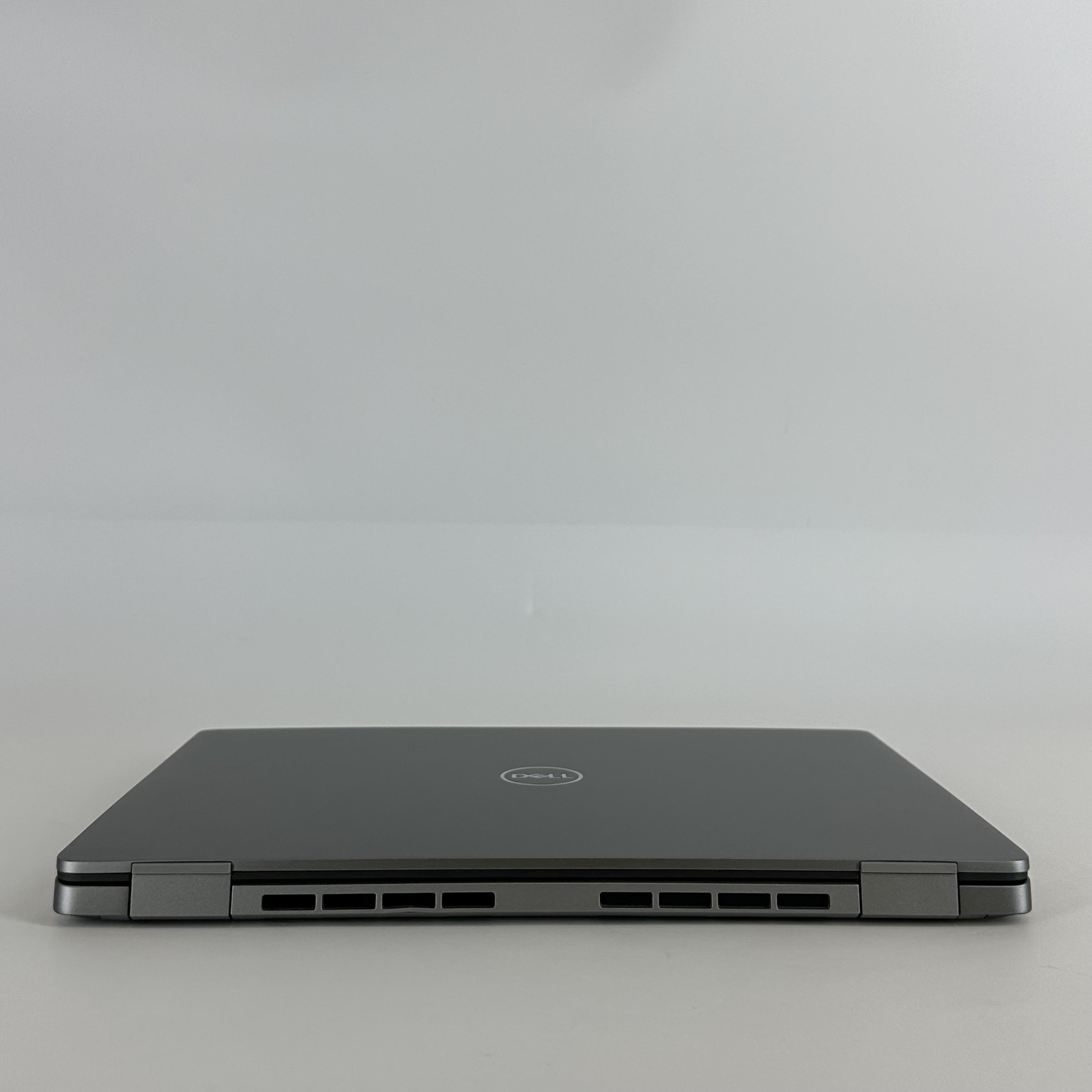 Dell Latitude 7350 13.3 FHD+ 1.7 GHz Ultra 7 165U 32GB 512GB SSD Very Good