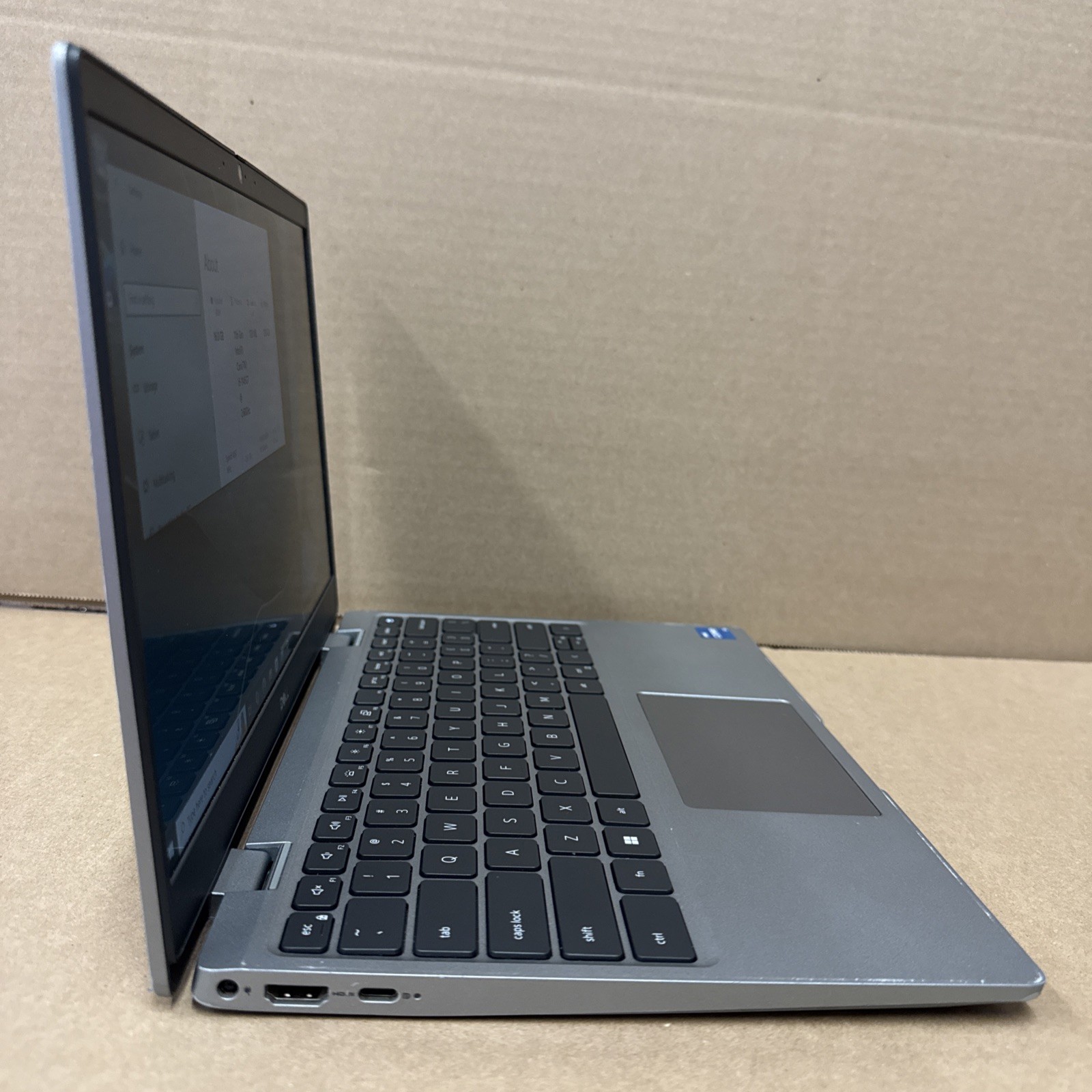 Dell Latitude 3330 i5-1145G7, 16GB Ram, 256GB SSD, W10P
