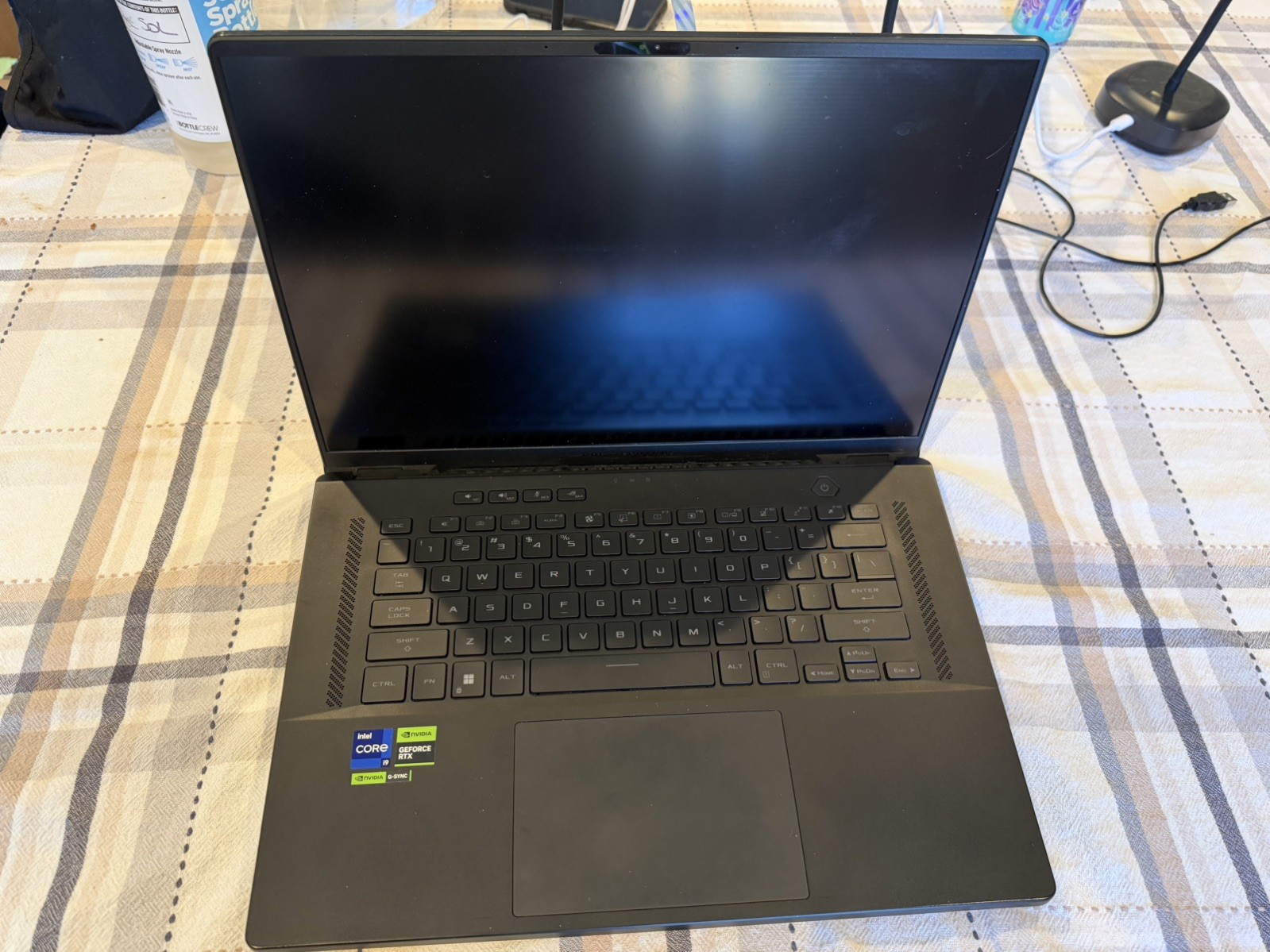 ASUS ROG Zephyrus M16 16″ (Intel Core i9 13th Gen, RTX 4070, 1TB SSD) EXCELLENT