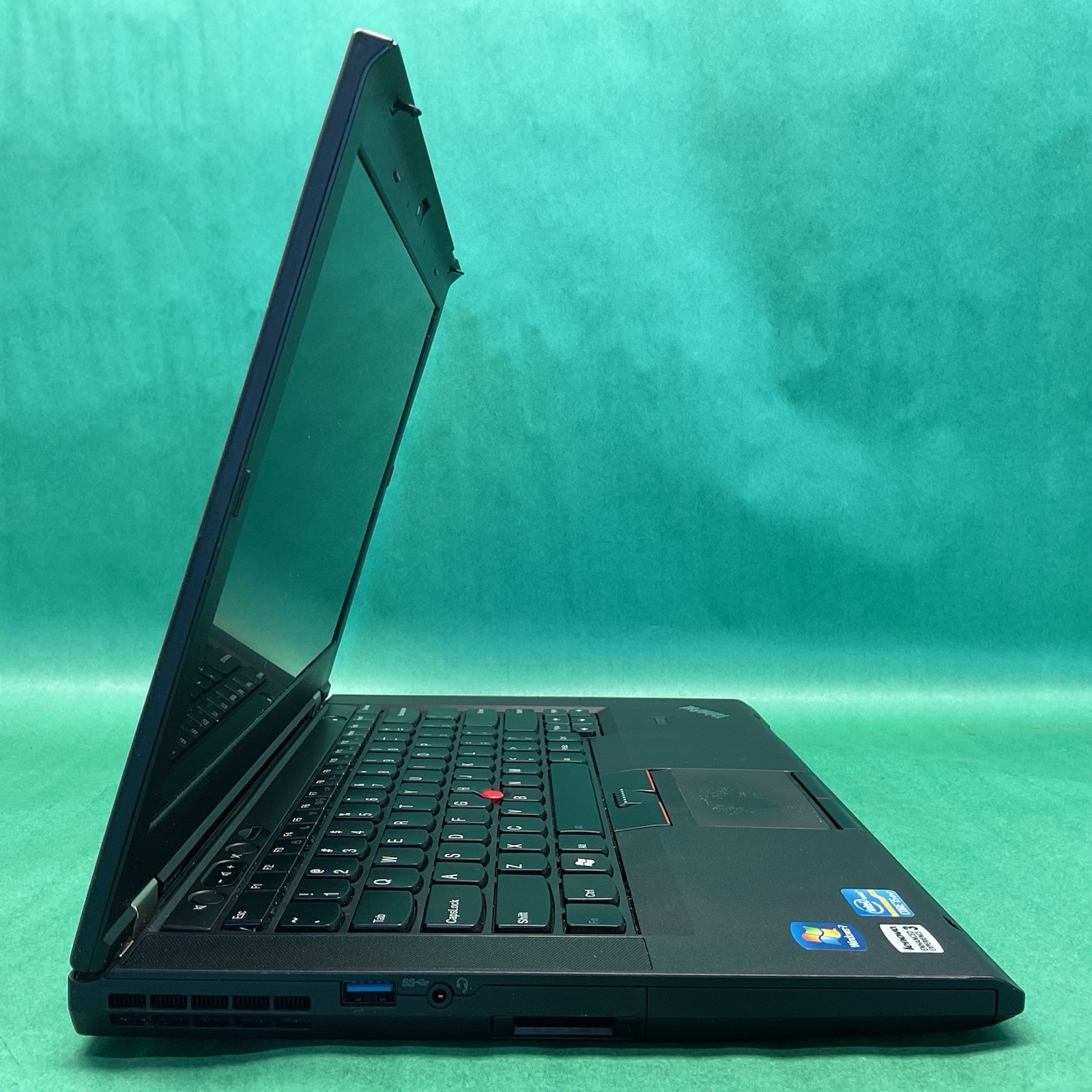 LENOVO THINKPAD T430S – Powers On – NO HARD DRIVE- Untested