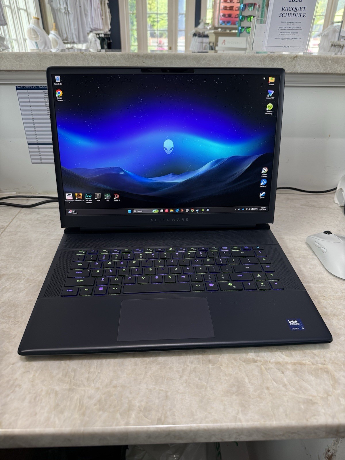 Alienware Area 51 16” w/ RTX 5080!! 7tb of Storage!
