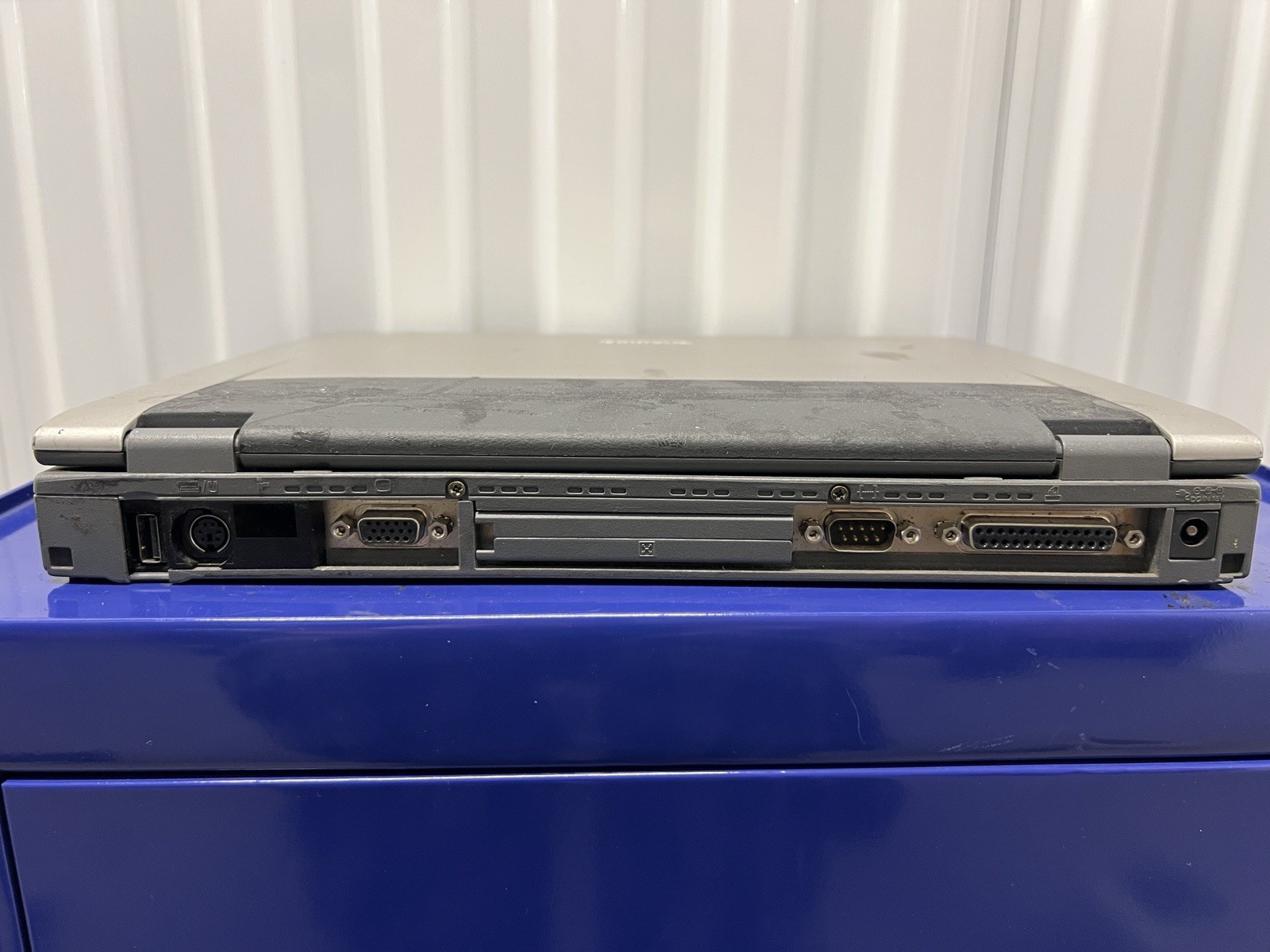 Toshiba Tecra 8100 14.1″ Pentium III Laptop – For Parts Untested