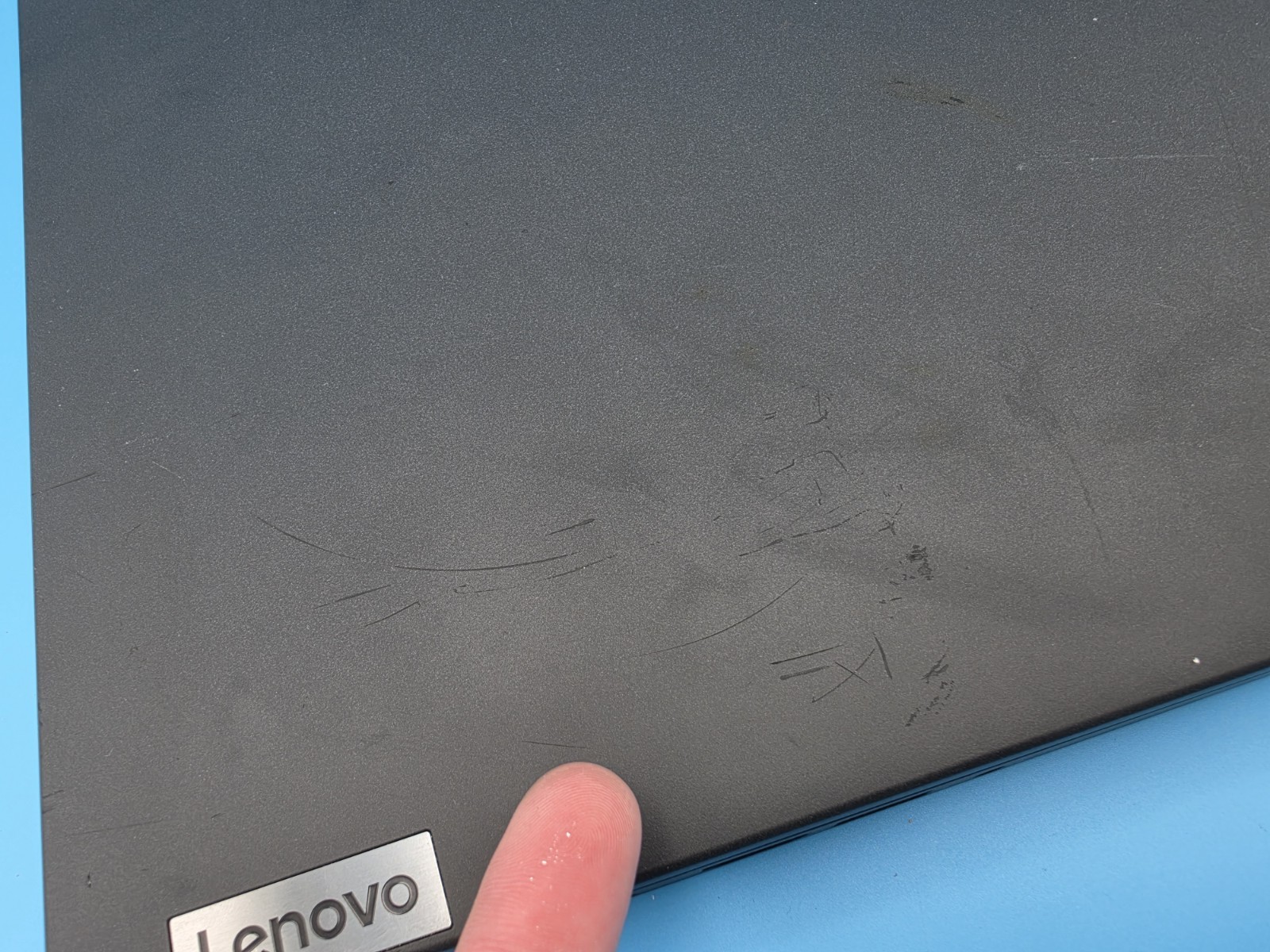 Lenovo ThinkPad P16s Gen 2 OLED Ryzen 7 Pro 7840U 64GB 1TB SSD Win11