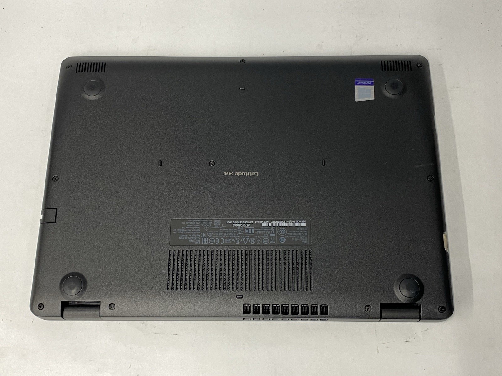 Lot of (3) Dell Latitude 3490 – HD – i3-7130u – No RAM/SSD/OS – READ
