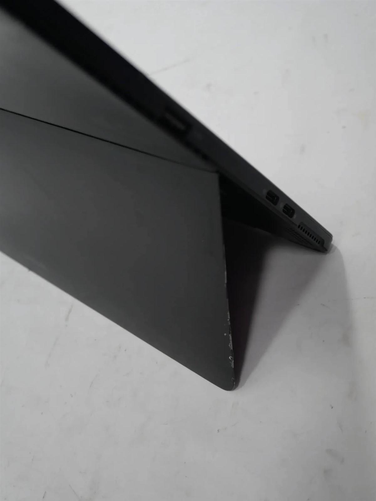 Dell Latitude 5290 2-in-1 Core i5-8350U 1.7GHz 8GB 128GB Touch Screen