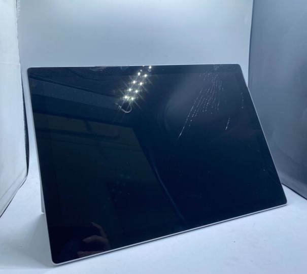 FOR PARTS Microsoft Surface Pro 4 Intel Core i5-6300U @2.4GHz 4GB RAM 128GB SSD