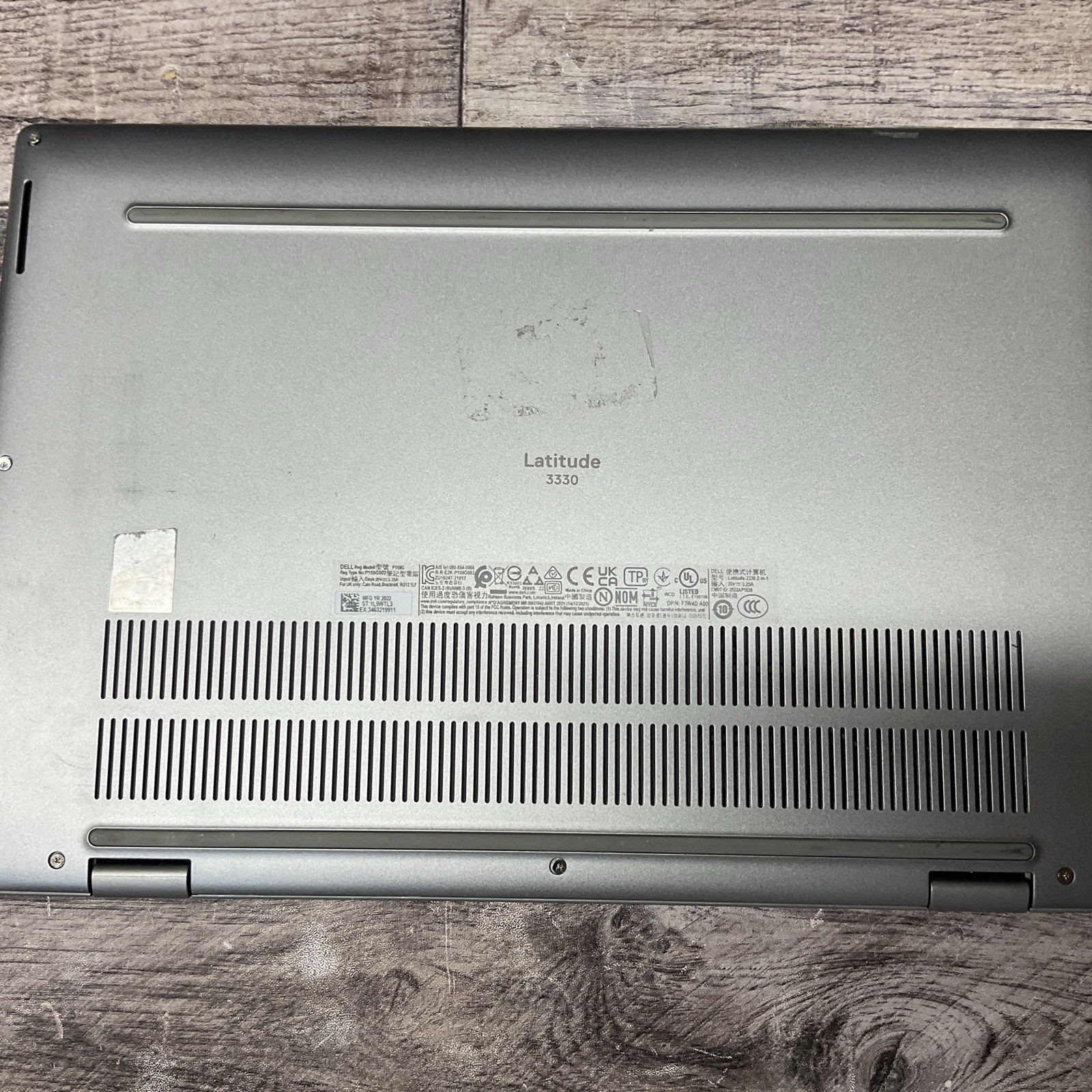 Dell Latitude 3330 / i5 11th Gen / 16GB RAM / BIOS Locked / Cracked Screen / C15