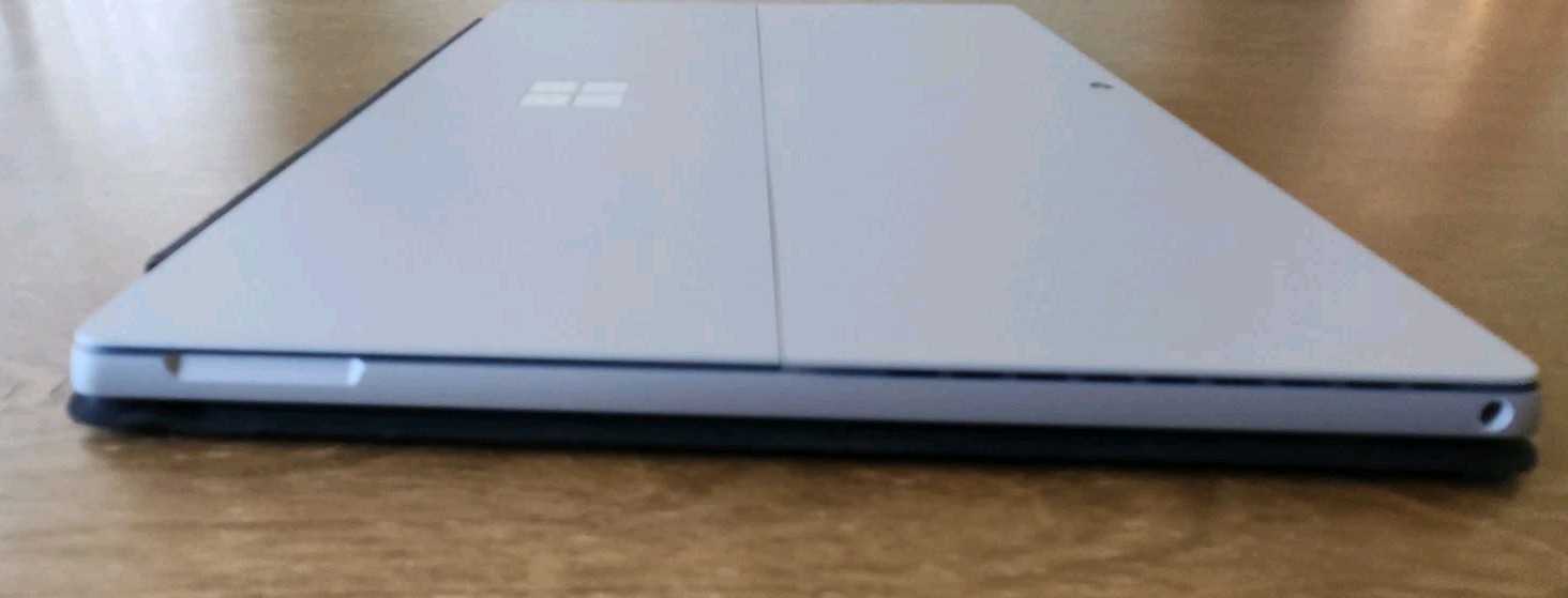 Microsoft Surface Pro 7+ plus i7, 16GB, 256 SSD, 11th Gen 1165G7 processor,