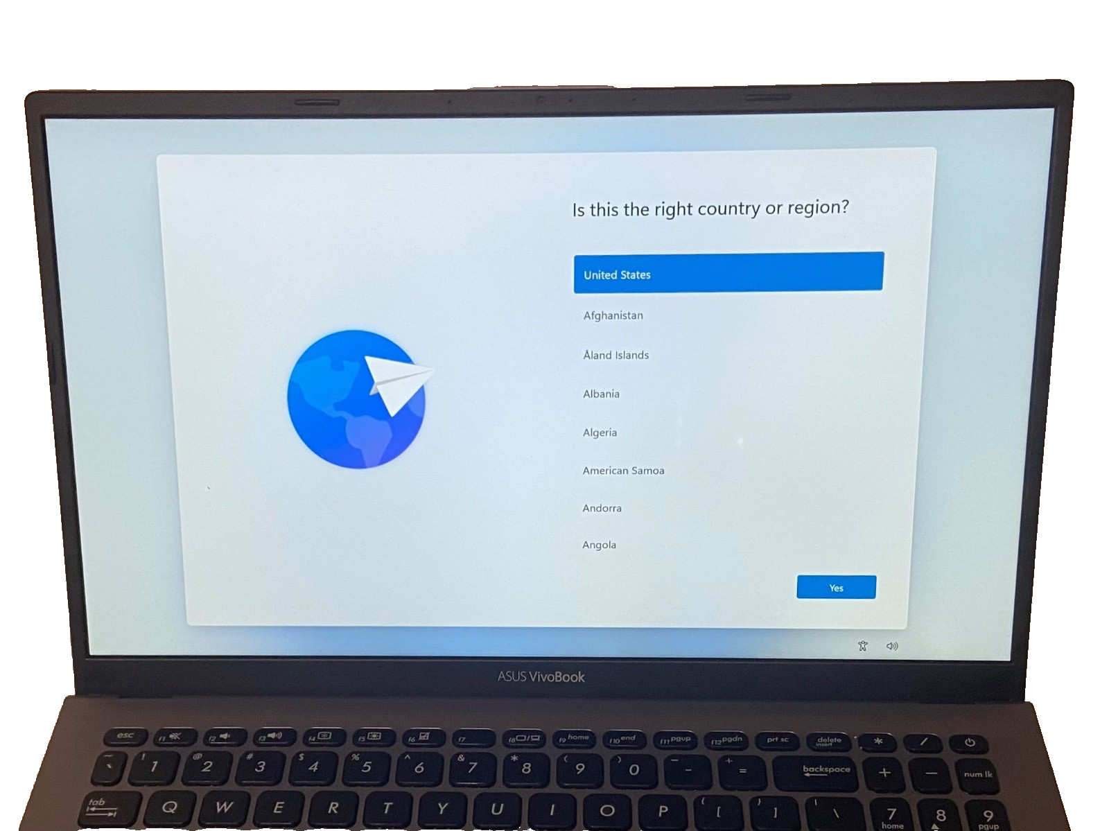 ASUS VivoBook 15.6″ Touch Screen i5-1035G1 8GB RAM 256GB SSD Windows 11