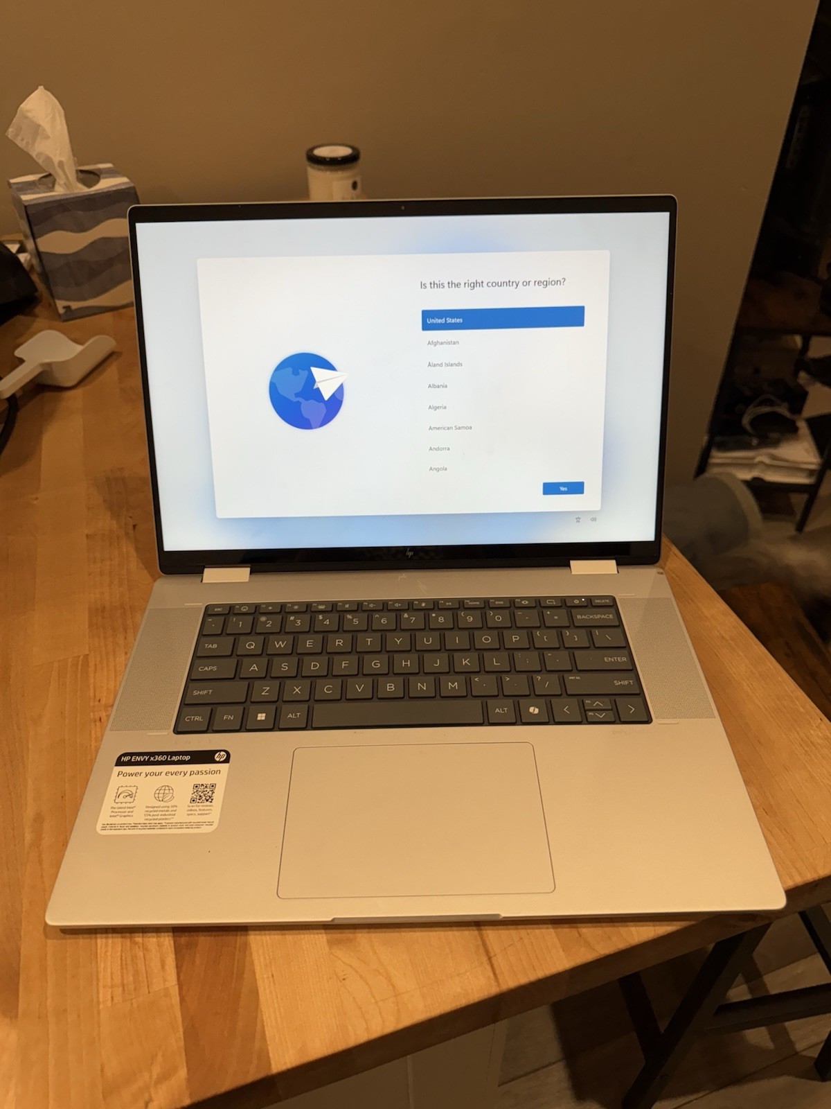HP Envy x360 2-in-1 Laptop 16-ac0xxx