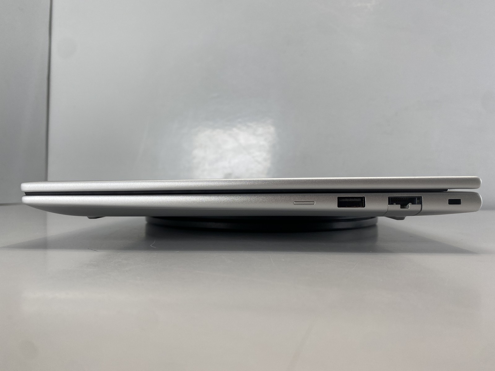 HP Laptop Probook 4 G1I 14 AI 14″ AMD Ryzen 7 250 512GB- Silver