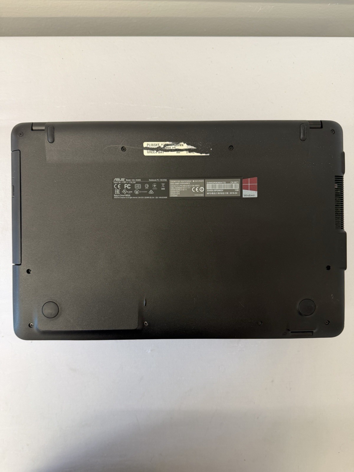 Asus X540S Laptop – Screen is Not Good – Intel Pentium – Read Des