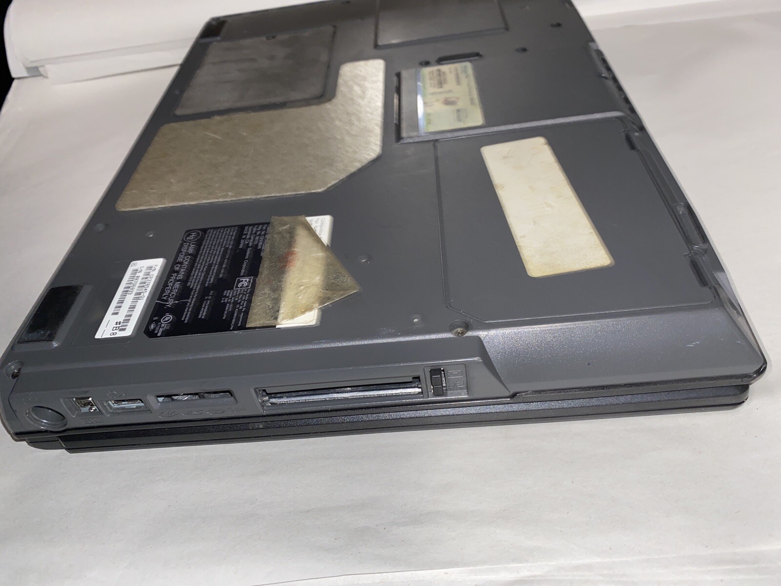 Fujitsu LifeBook A Series A6120 Laptop (FPCR32707) LCD Screen Parts