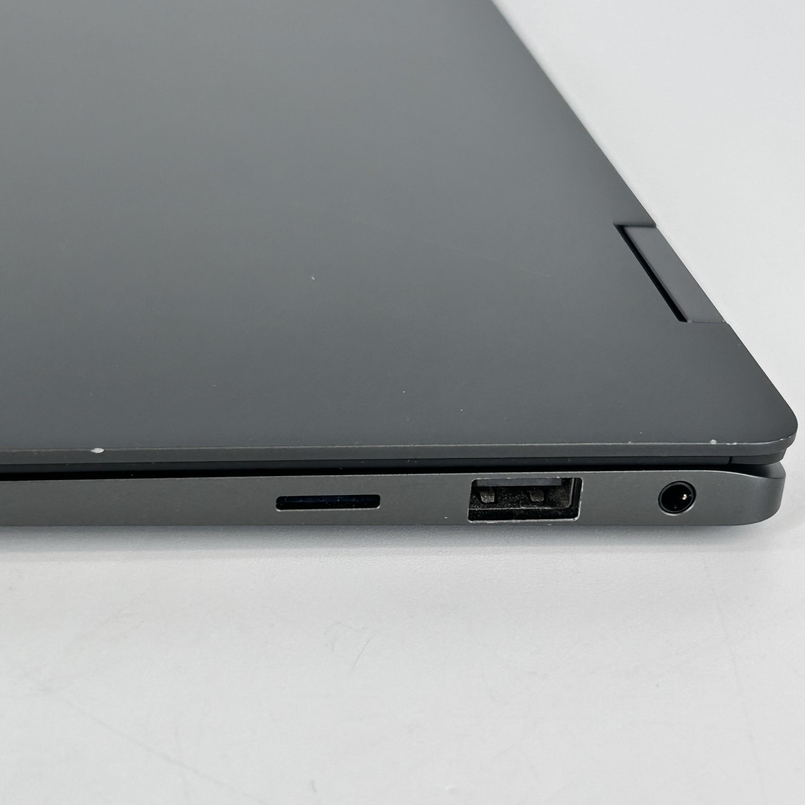 Samsung Galaxy Book3 Pro 360 16 QHD+ TOUCH i7-1360P 16GB 1TB SSD CRACKED SCREEN