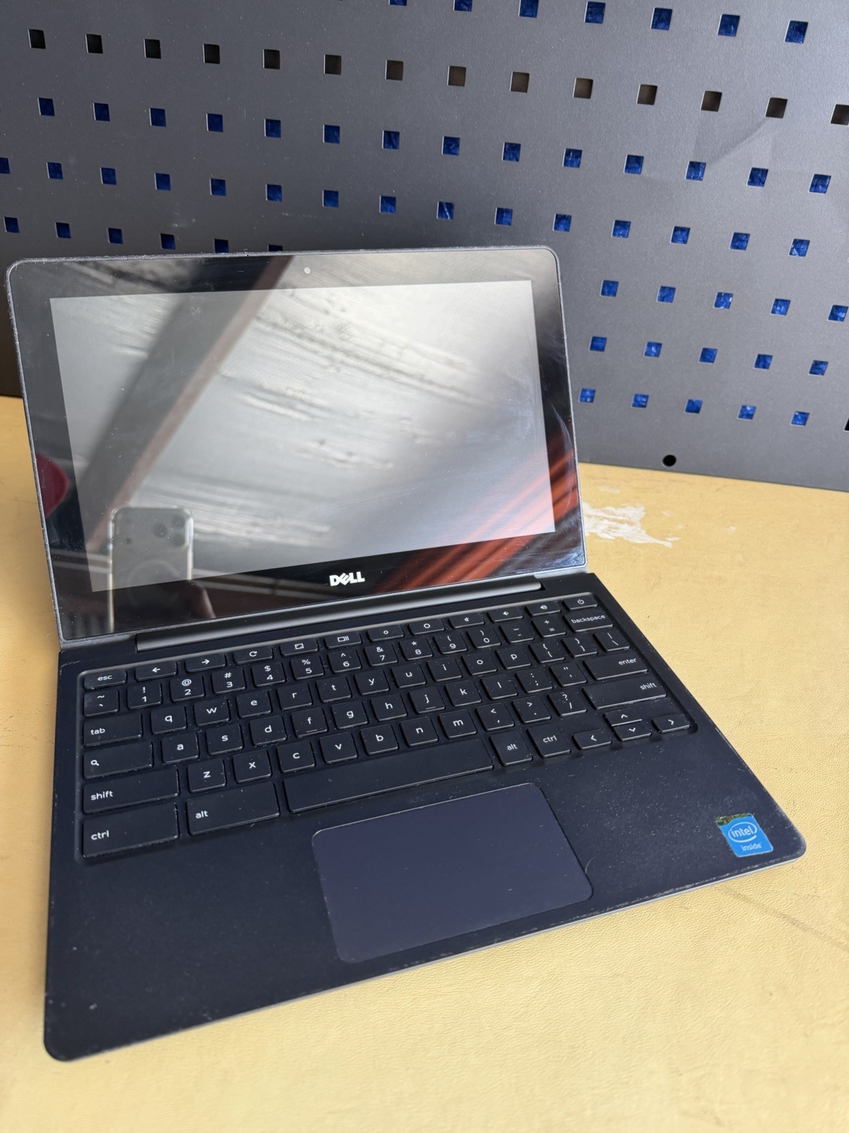 Dell Chromebook 11 CB1C13 Laptop 11.6” -No Charger AS-IS