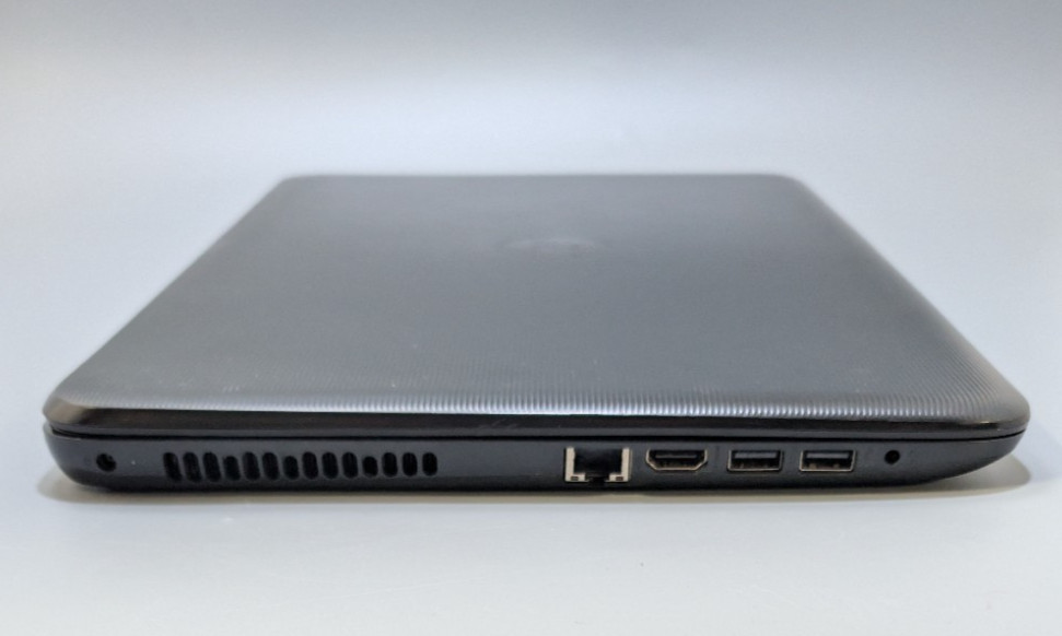 HP Notebook 15-ba009dx Laptop, AMD A6-7310 2GHz, 8GB RAM, 120GB SSD/Win 11 H