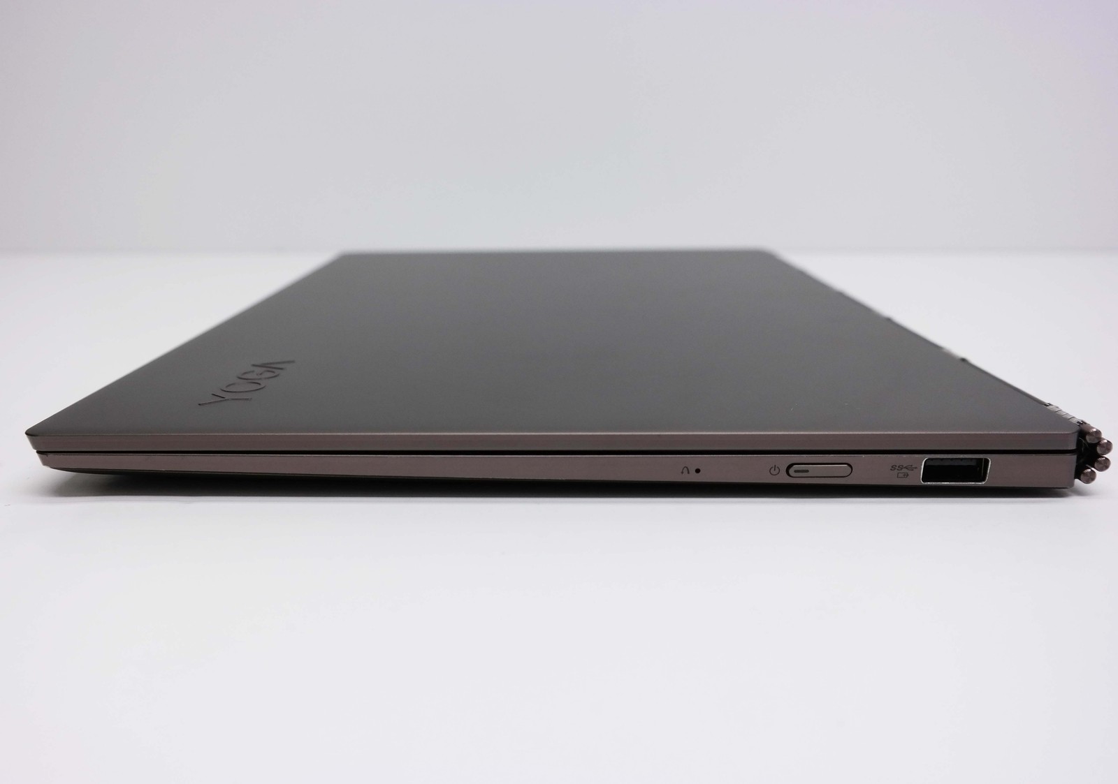Lenovo Yoga 920 13.9″ Core i7-8550U 8GB 256GB SSD Bronze