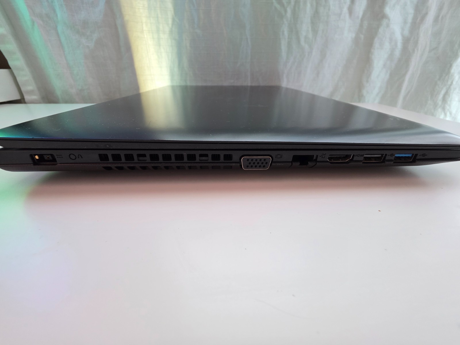 Lenovo Z50 15.6″ Laptop AMD A10-7300 8GB RAM 250GB SSD Radeon R6
