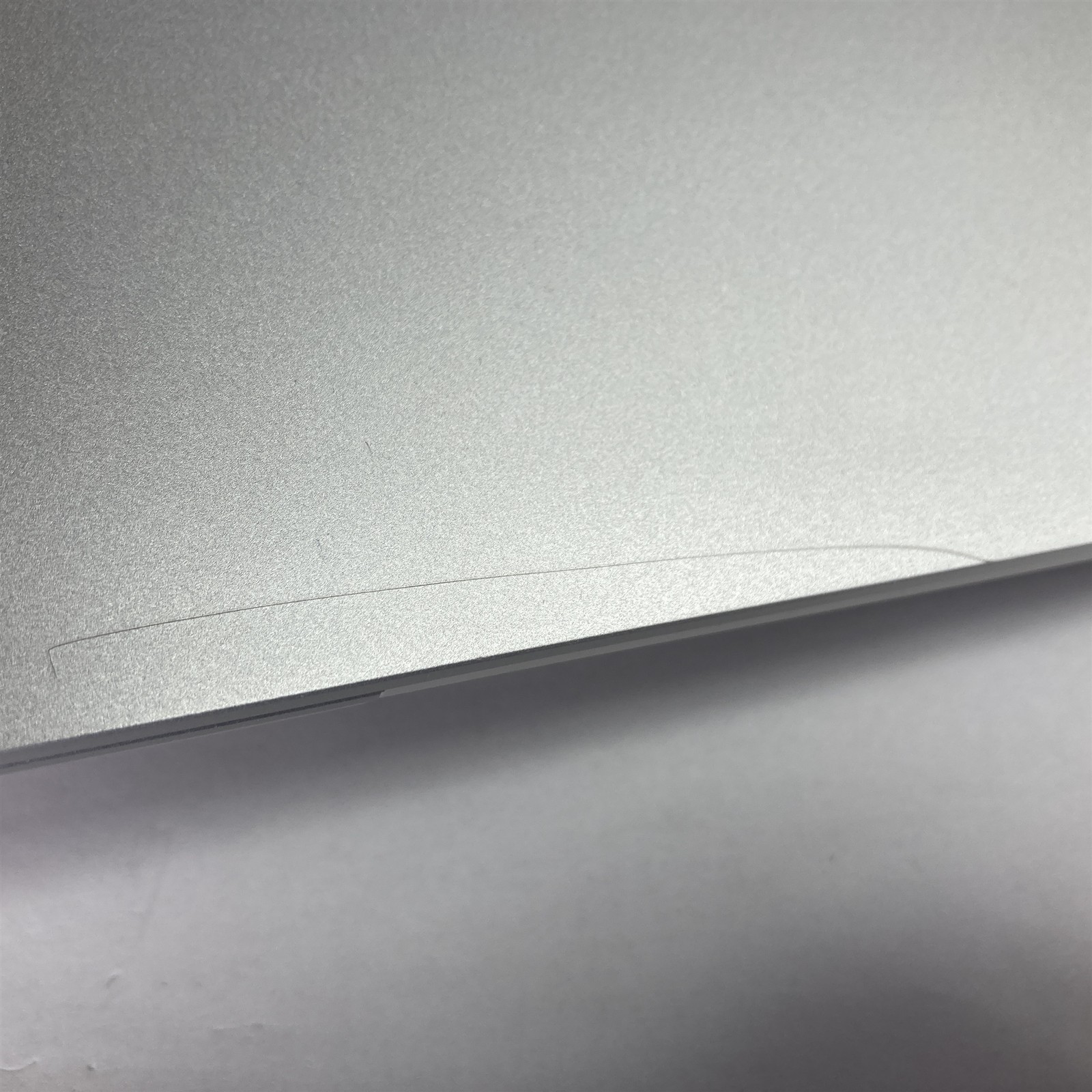 Microsoft Surface Laptop Go 2 12.4″ i5-1135G7 2.4GHz 16GB 256GB NVMe SSD – Win11