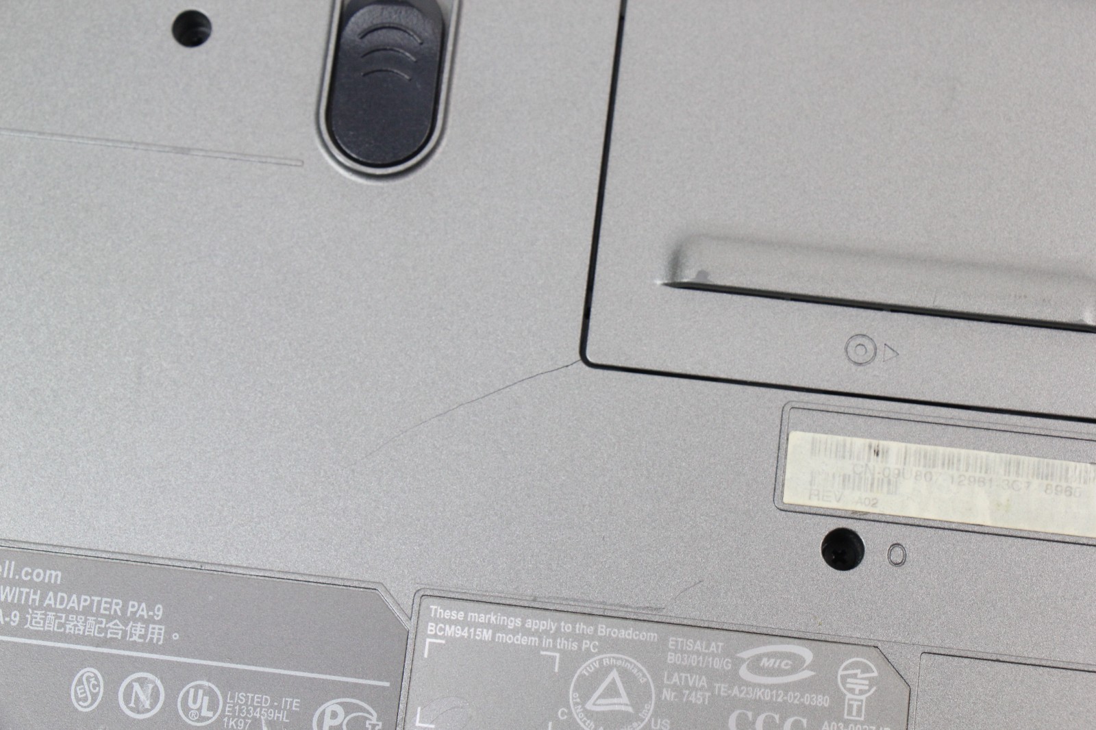 Dell Inspiron 5100 Retro Gaming WinXP Laptop – 2.66GHz P4, 384MB RAM, ATI 7500