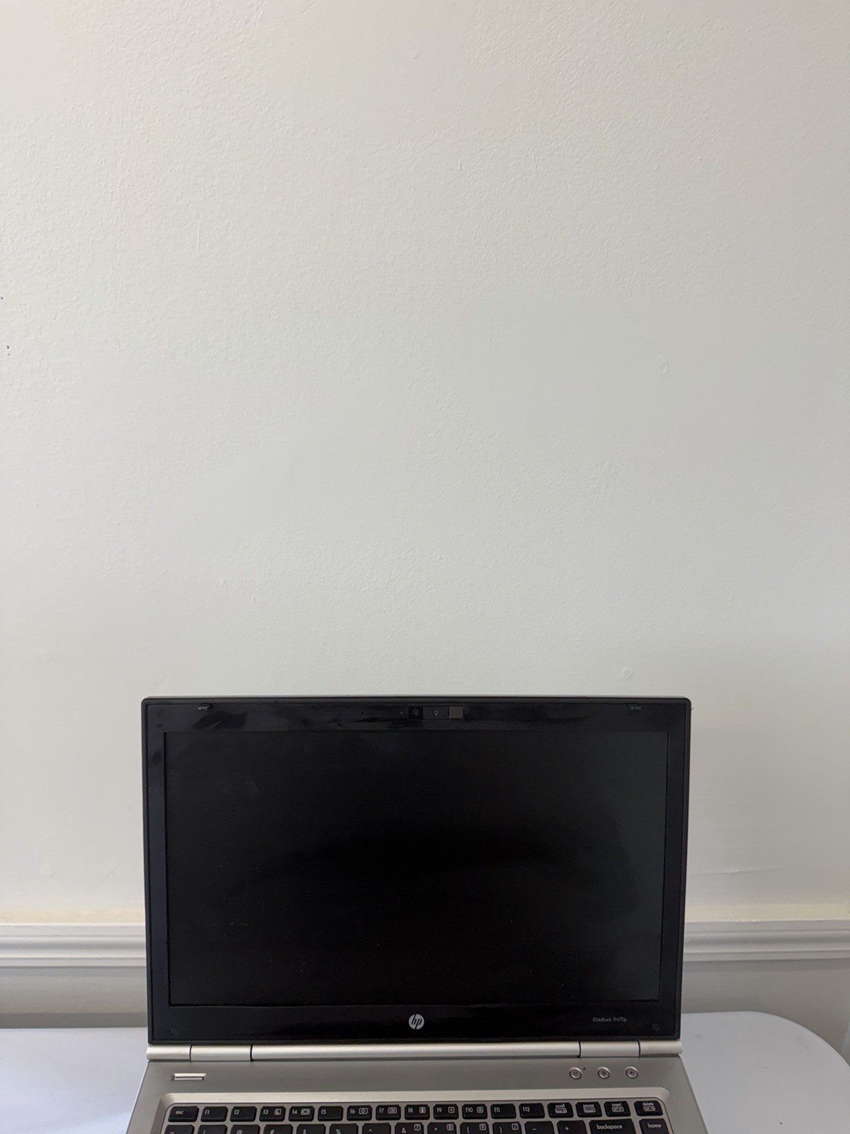 HP Elitebook 8470p Laptop – Good Screen – Intel i5-2230M – Read Des