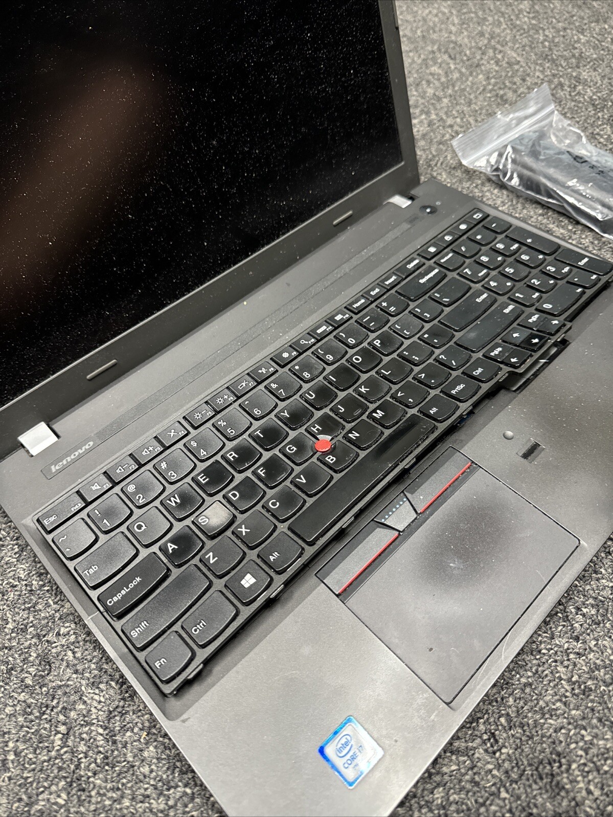 Lenovo ThinkPad E560 Laptop 15,6In Intel Core i7-6500U For Parts Not Working