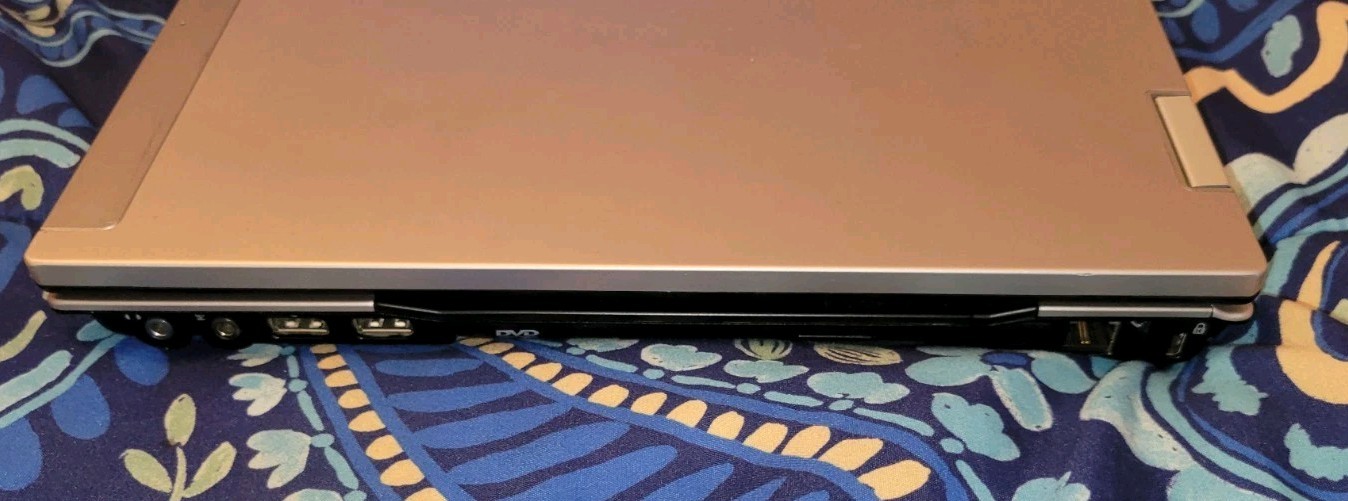 HP EliteBook 8530P 15″ Intel Core2Duo 4GB RAM 160GB HDD Windows XP