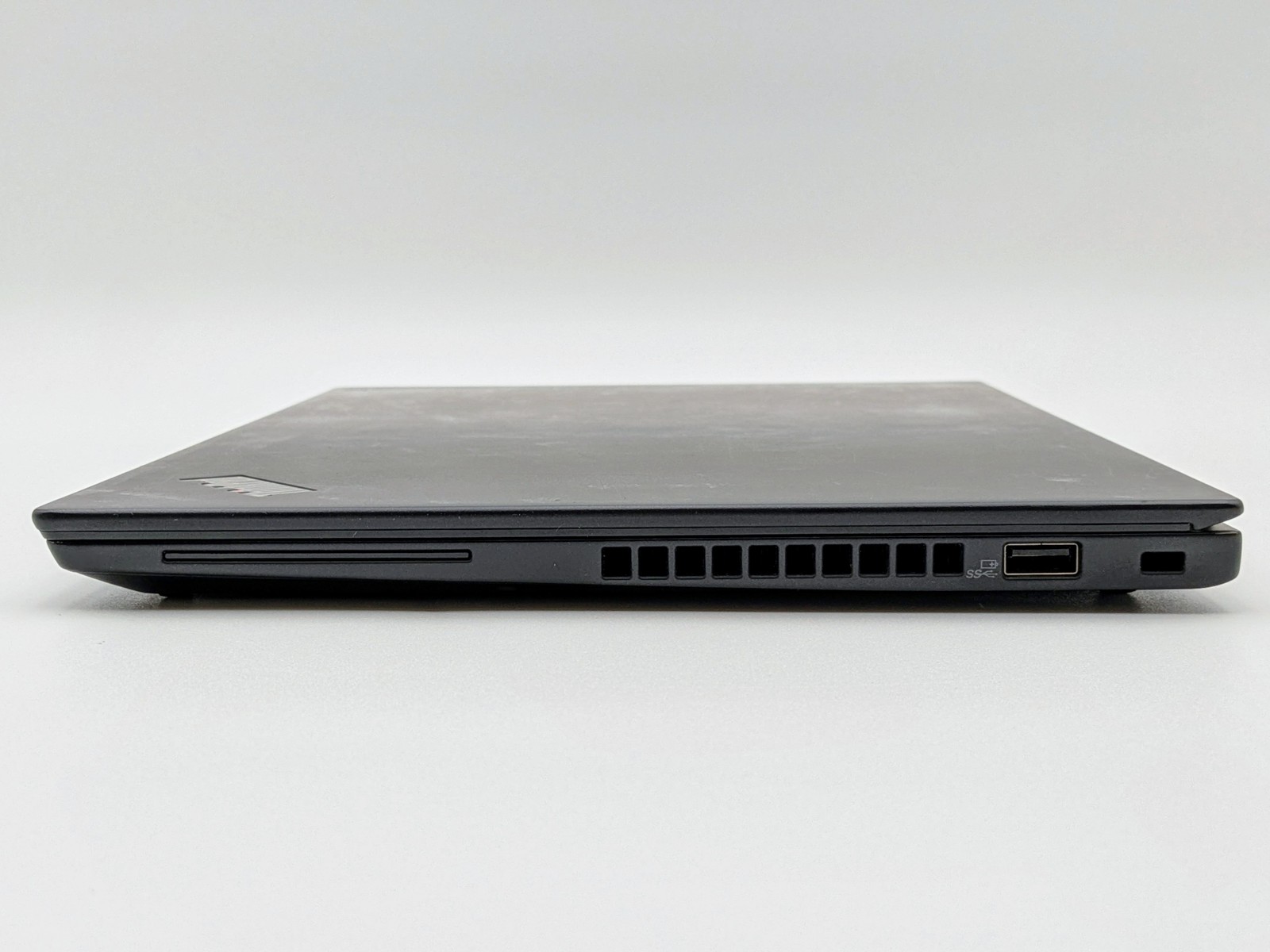 Lenovo ThinkPad X390 13″ FHD Touch I7-8665U 16GB Webcam Backlit Palmrest *READ*