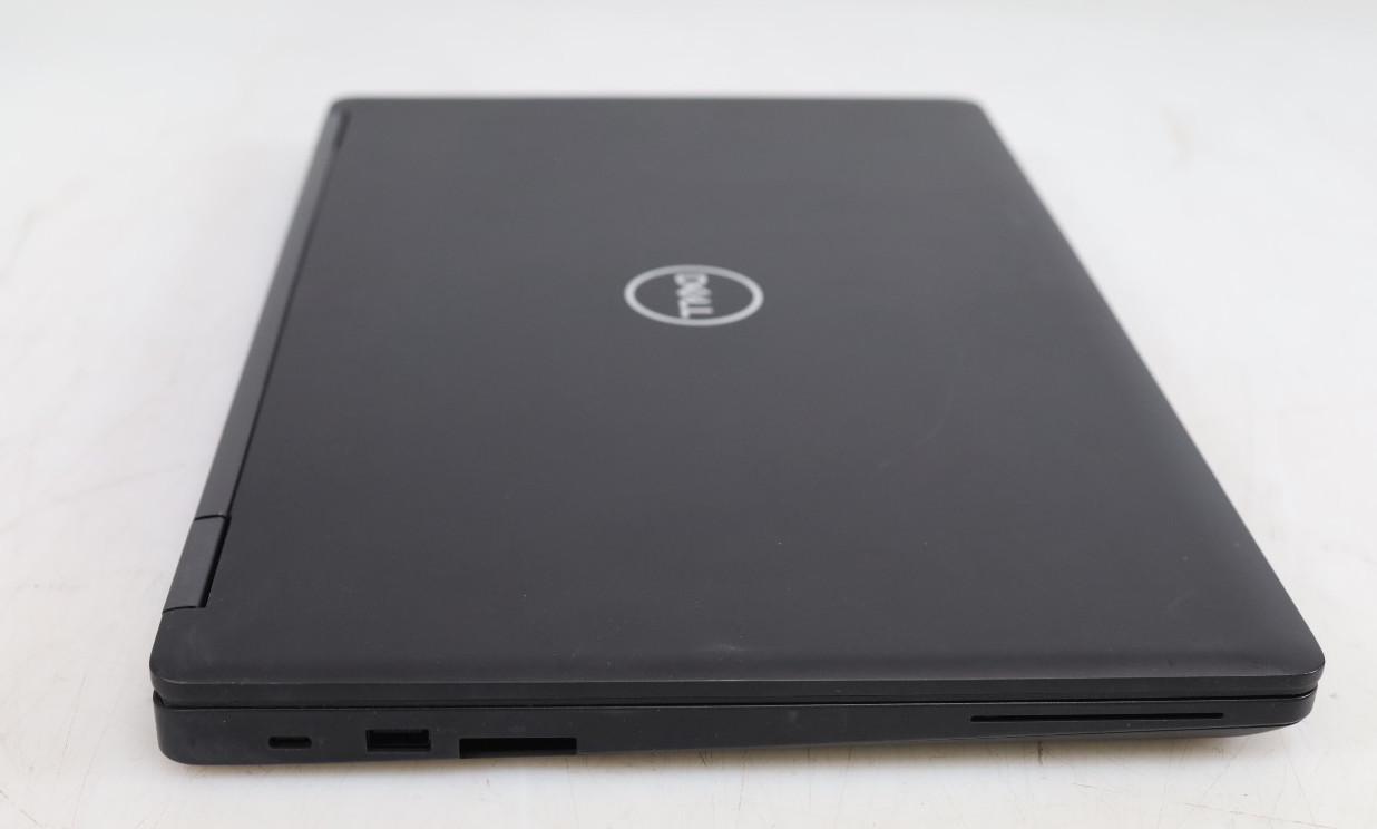 Dell Precision 3530 15.6″ Intel i5-8400H 16GB DDR4 500GB SSD Quadro P200 Win 11