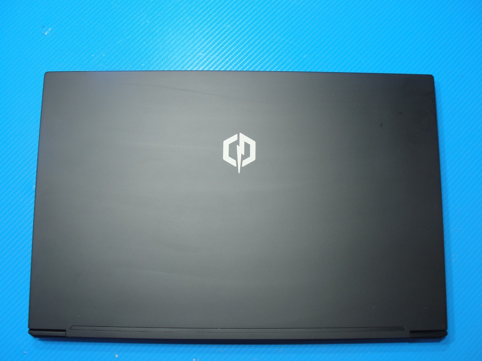 CyberPowerPC TRACER V Edge I17E 17.3″ QHD 144Hz i7-11800H 32GB 2TB SSD RTX 3070
