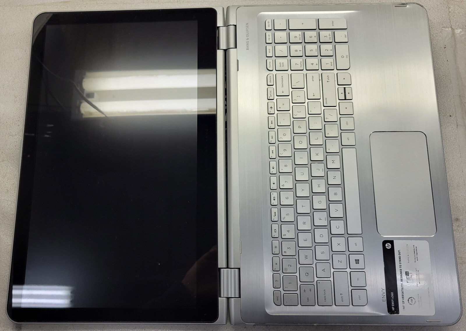 HP ENVY x360 Convertible m6-w011dx i7-5500U 2.40GHz 8GB DDR3 No OS/SSD/HDD