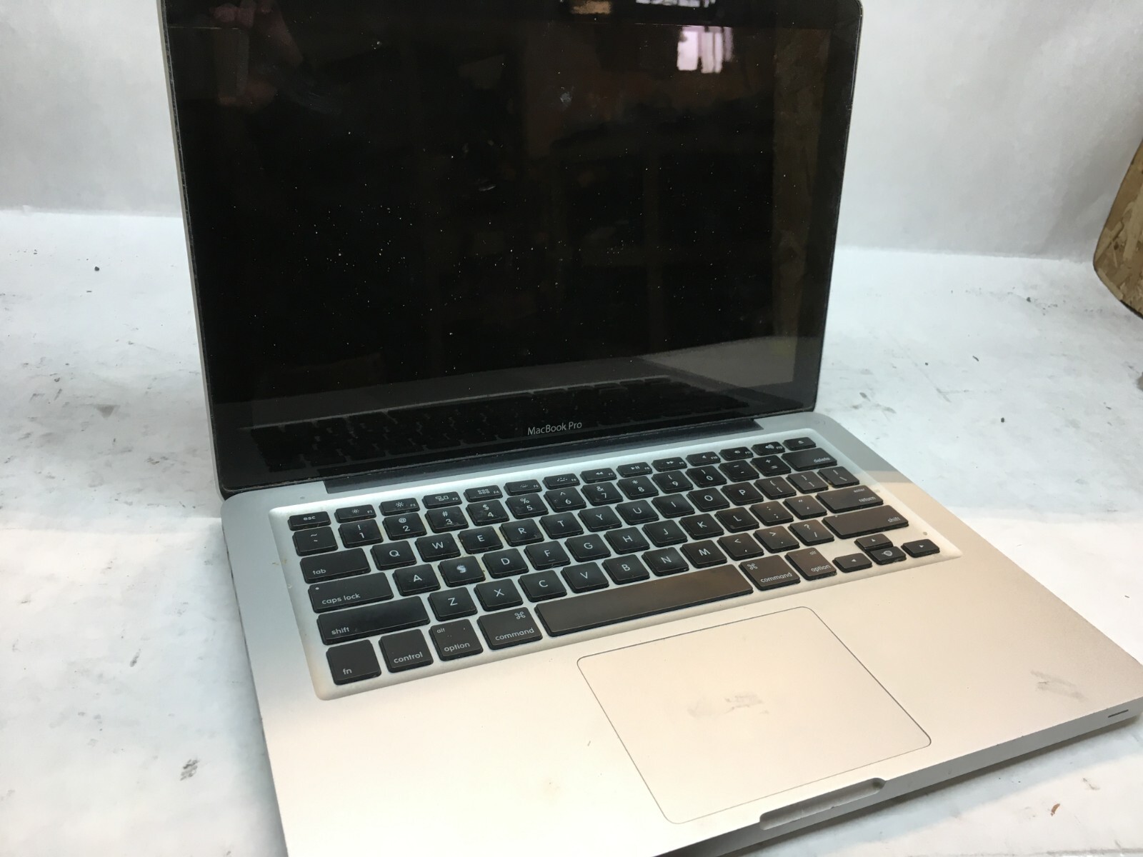 Apple MacBook Pro A1278 Laptop 13″ No Boot READ DESCRIPTION -AA