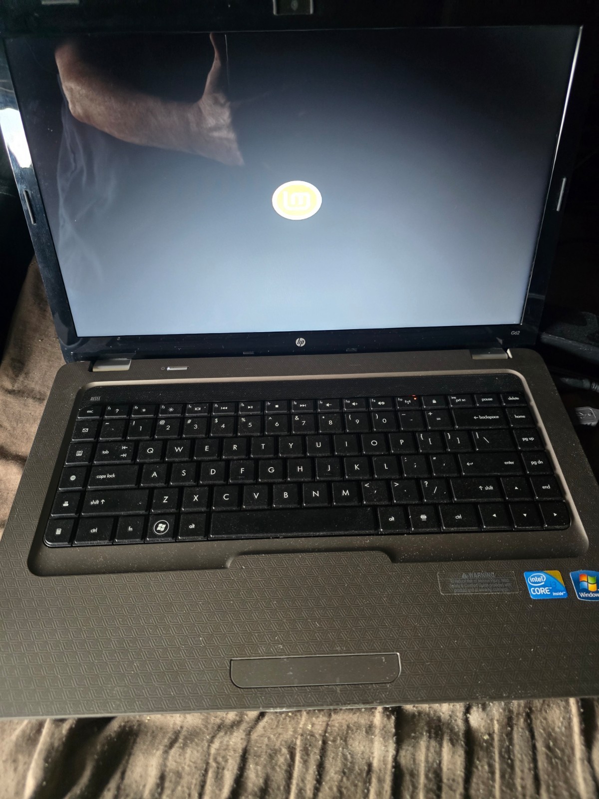 Laptop -15.6″ Linux-OS-Internet Ready W/Game Controller